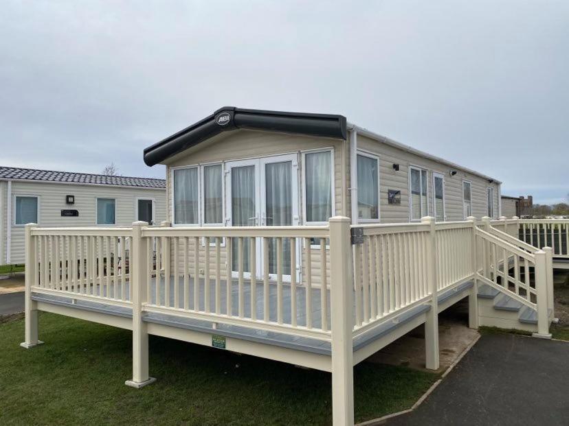 Kingfisher Court 2 Tattershall Lakes With Hot Tub ภายนอก รูปภาพ