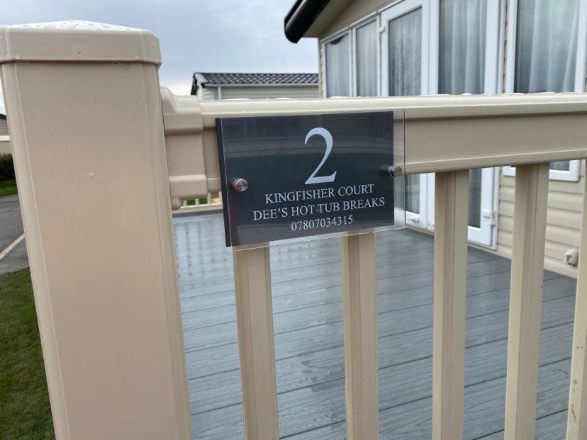 Kingfisher Court 2 Tattershall Lakes With Hot Tub ภายนอก รูปภาพ