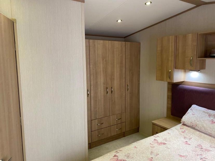 Kingfisher Court 2 Tattershall Lakes With Hot Tub ภายนอก รูปภาพ